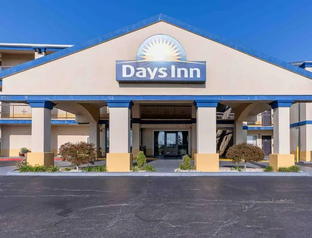 Days Inn by Wyndham Oklahoma City/Moore hotel detail image 2