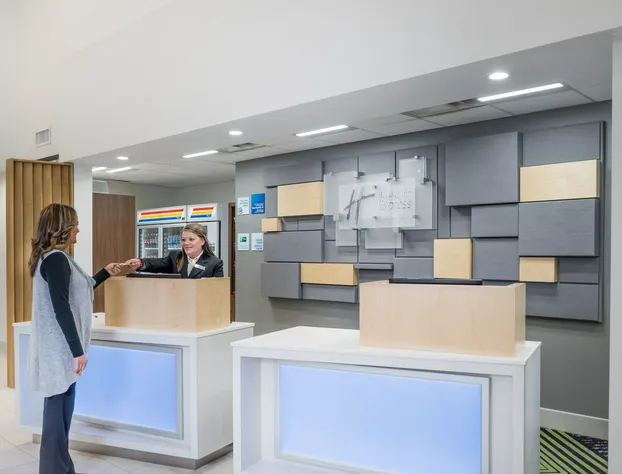 Holiday Inn Express Hotel & Suites Louisville East by IHG hotel detail image 4