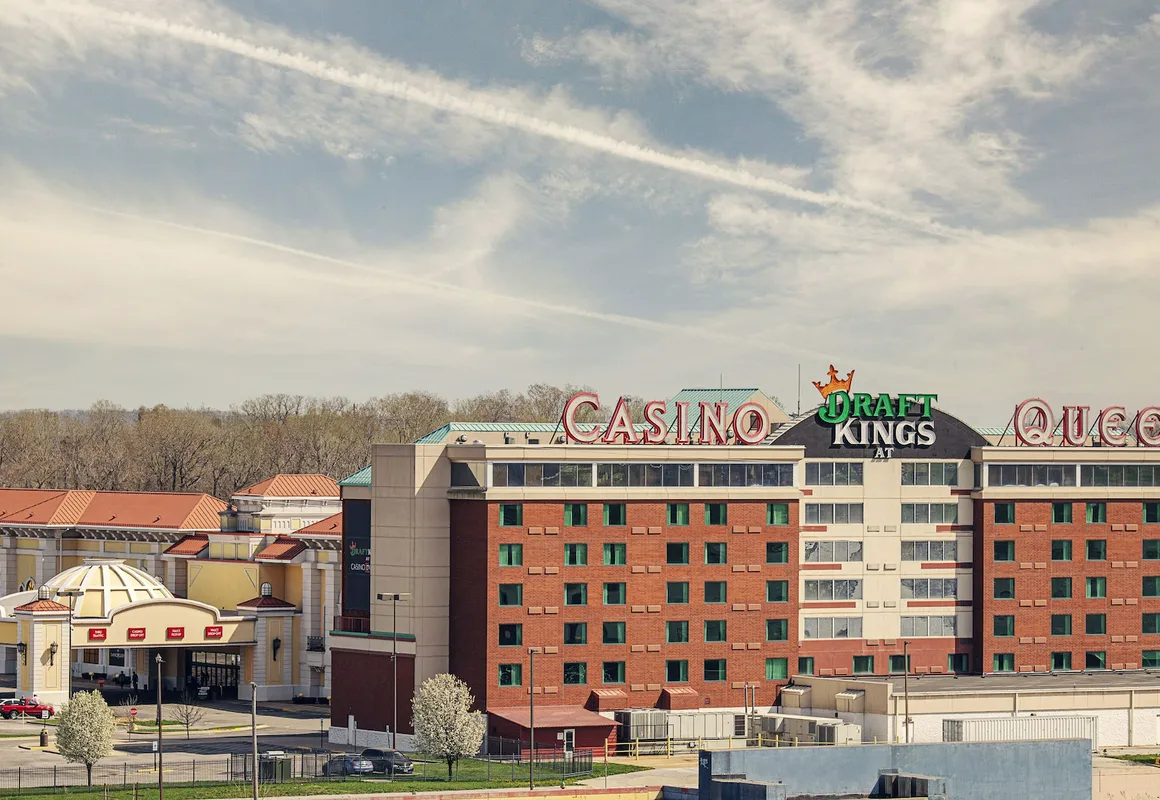 Casino Queen Hotel hotel hero