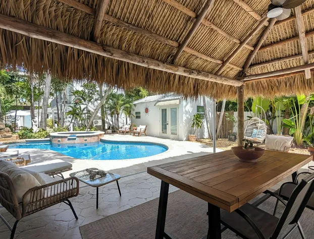 Inn On The Drive ( Adults Only) hotel detail image 2