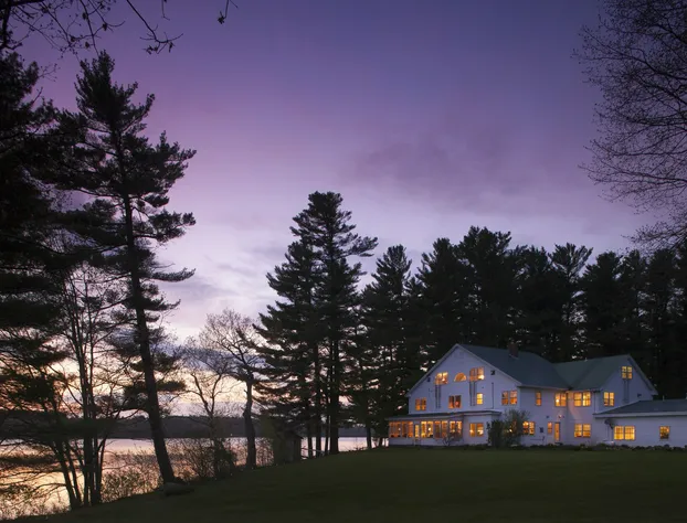 Wolf Cove Inn hotel detail image 1