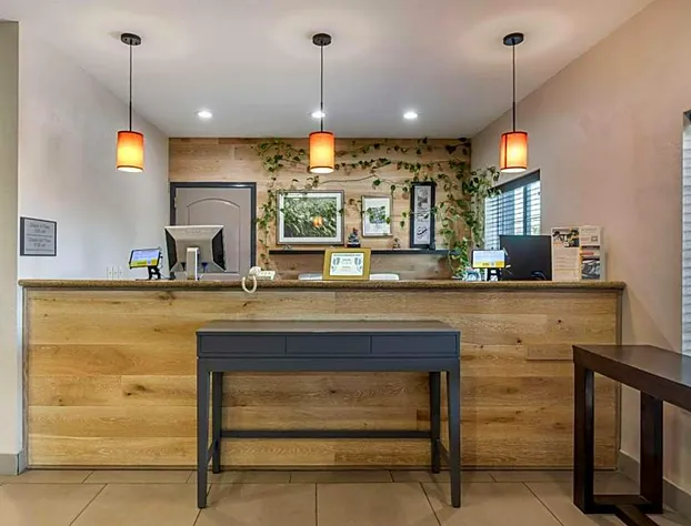 Country Inn & Suites by Radisson, St. Peters, MO hotel detail image 4