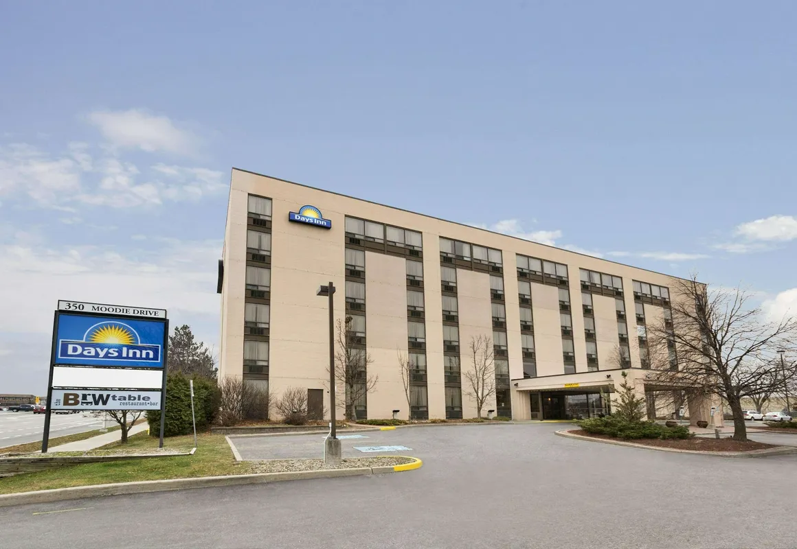Days Inn by Wyndham Ottawa West hotel hero