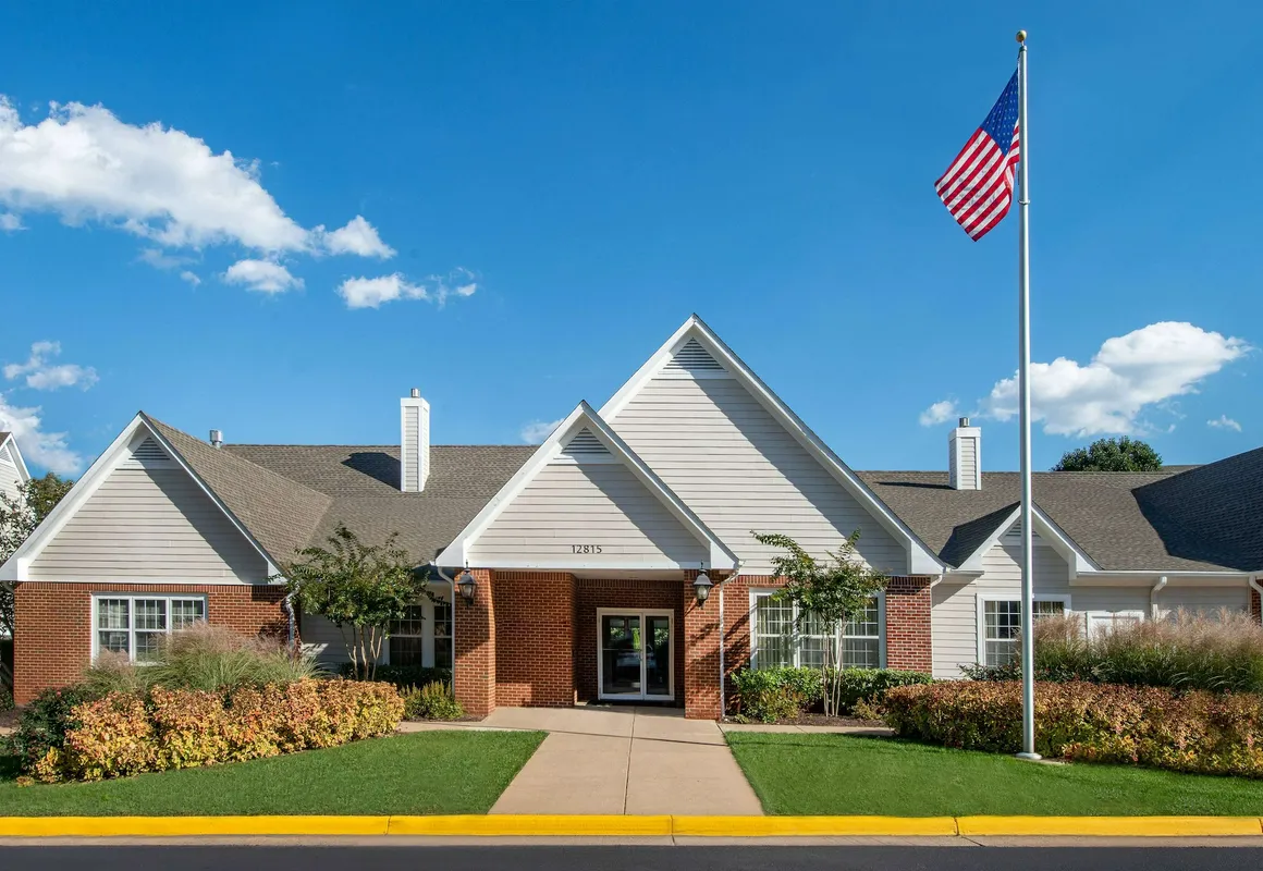 Sonesta ES Suites Fairfax Fair Lakes hotel hero