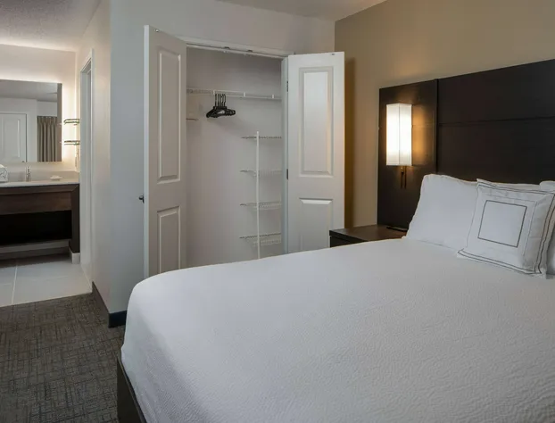 Sonesta ES Suites Fairfax Fair Lakes hotel detail image 4