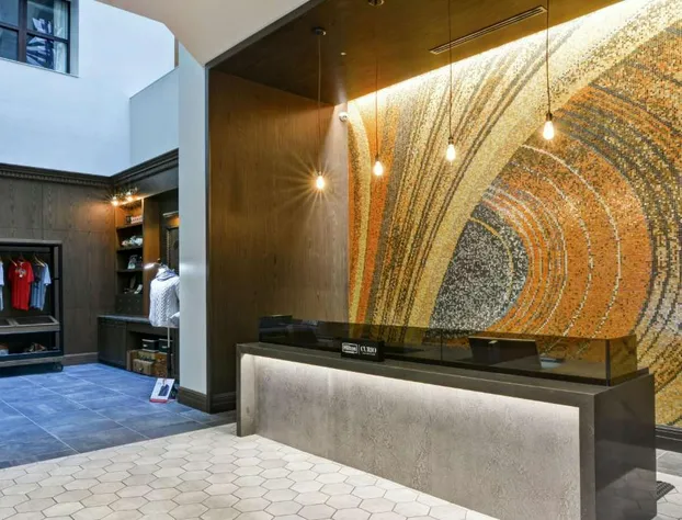 The Cincinnatian Hotel Curio Collection by Hilton hotel detail image 2