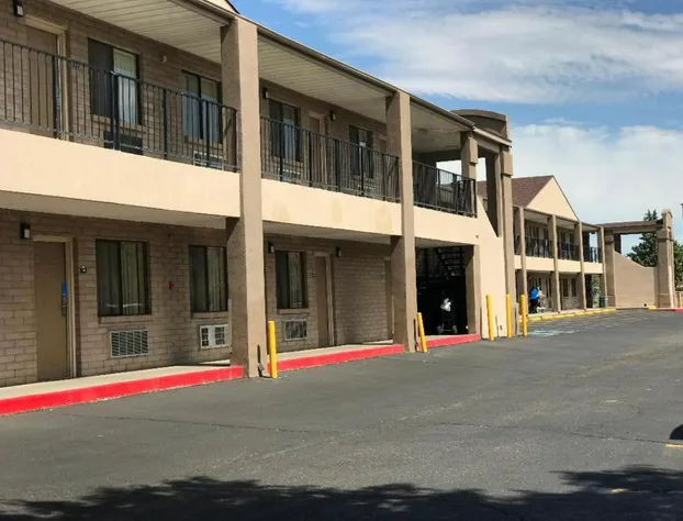 Days Inn & Suites by Wyndham Albuquerque West hotel detail image 2