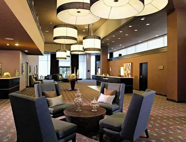 Radisson Hotel Fresno Conference Center hotel detail image 4