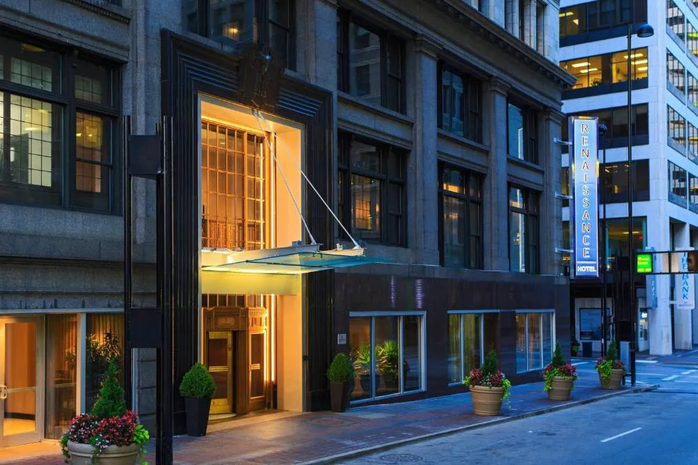 Renaissance Cincinnati Downtown Hotel hotel hero