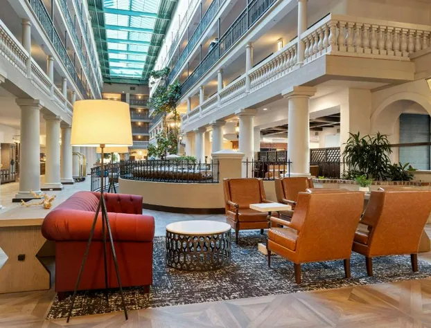 Embassy Suites by Hilton Los Angeles LAX South/El Segundo hotel detail image 3