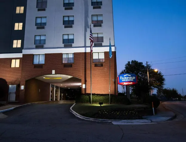 Fairfield Inn and Suites by Marriott Atlanta Airport North hotel detail image 1