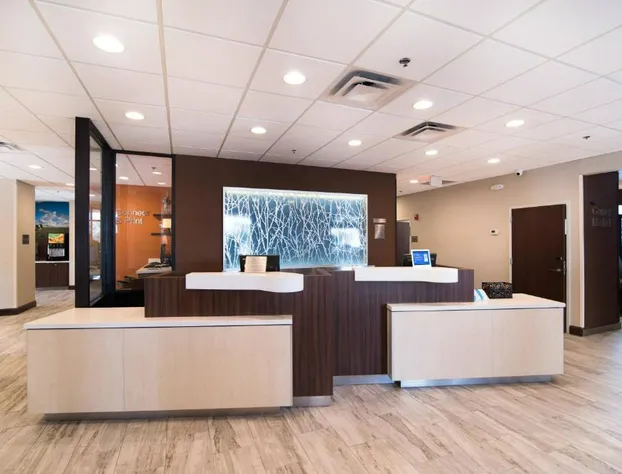 Fairfield Inn and Suites by Marriott Atlanta Airport North hotel detail image 3