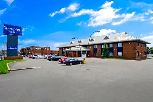 Travelodge Hotel by Wyndham Montreal Airport hotel detail image 3