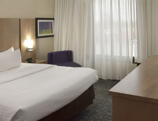 Crowne Plaza Cleveland Airport by IHG hotel detail image 4