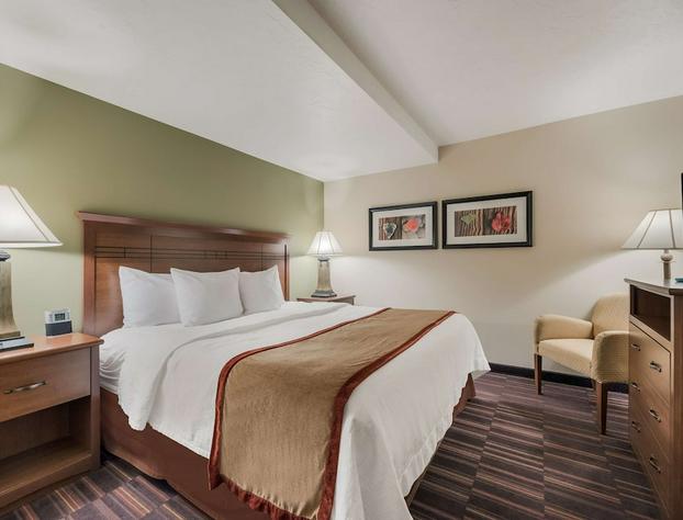 Best Western Town And Country Inn hotel detail image 4