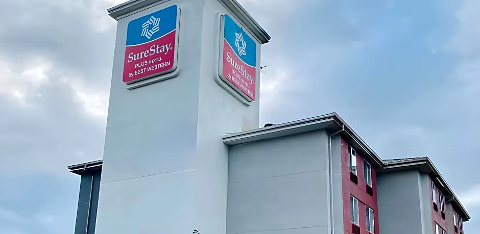 SureStay Plus Hotel by Best Western Portland East hotel hero