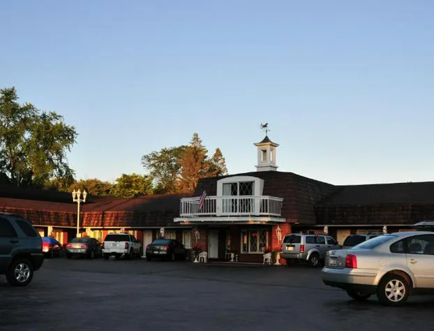 Lockport Inn & Suites hotel detail image 1