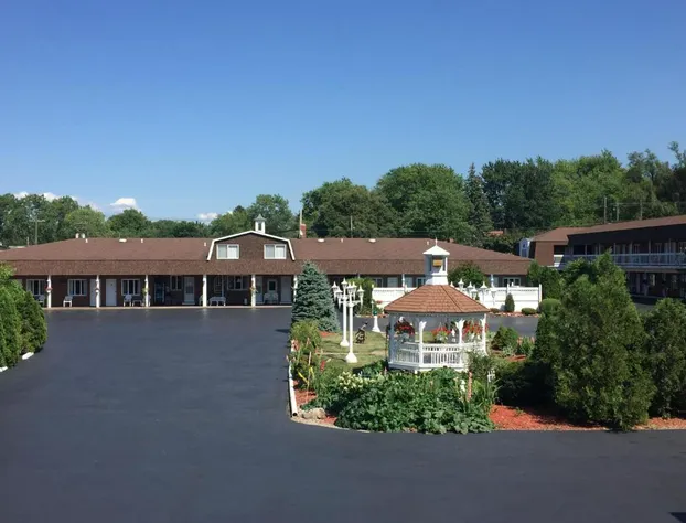 Lockport Inn & Suites hotel detail image 1