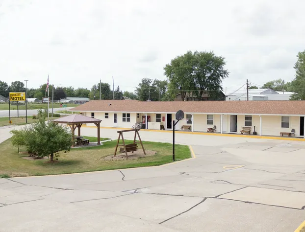 Hawkeye Motel hotel detail image 2