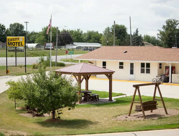 Hawkeye Motel hotel detail image 4