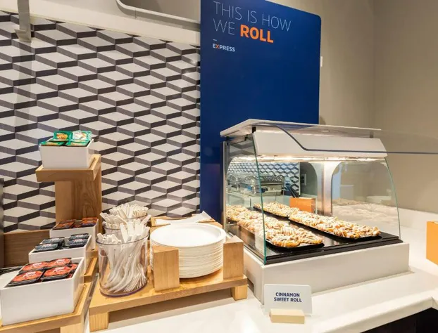 Holiday Inn Express Salem by IHG hotel detail image 4