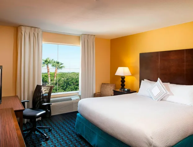 Fairfield Inn & Suites Houston Intercontinental Airport hotel detail image 4