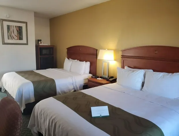 Quality Inn & Suites Northampton - Amherst hotel detail image 2