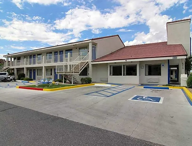 Economy Inn hotel detail image 1