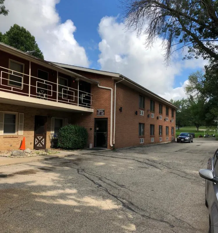 Valued Stay Sun Prairie hotel hero