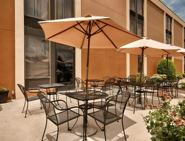 Best Western Hopkinsville KY - Brand New Rooms hotel detail image 3