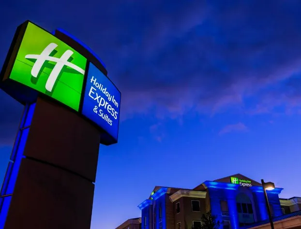 Holiday Inn Express & Suites Saskatoon Centre by IHG hotel detail image 2