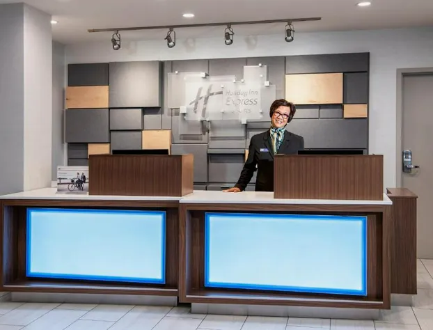 Holiday Inn Express & Suites Saskatoon Centre by IHG hotel detail image 4