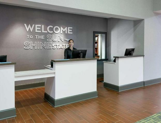 Hampton Inn & Suites Orlando Airport @ Gateway Village hotel detail image 2