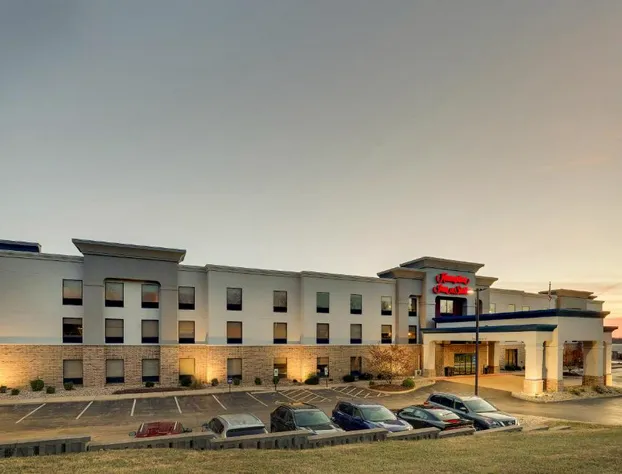 Hampton Inn & Suites St. Louis-Edwardsville hotel detail image 2