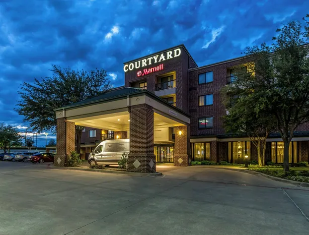 Courtyard by Marriott Dallas DFW Airport South/Irving hotel detail image 1