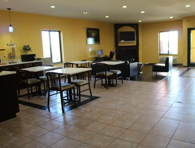 Homegate Inn and Suites hotel detail image 4