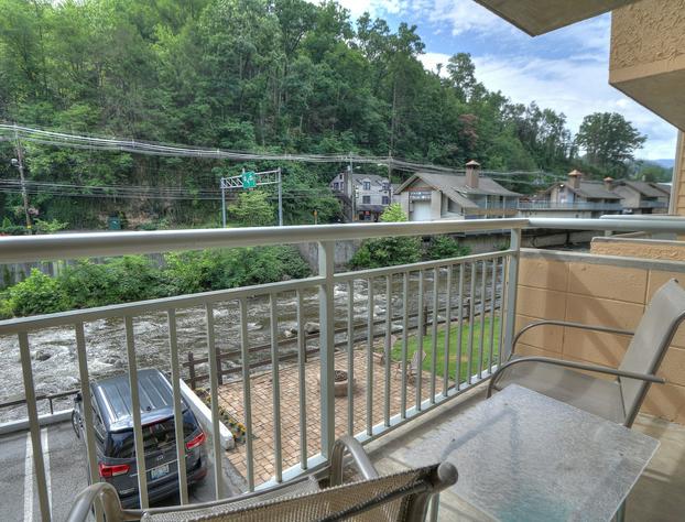 Gatlinburg River Inn hotel detail image 1