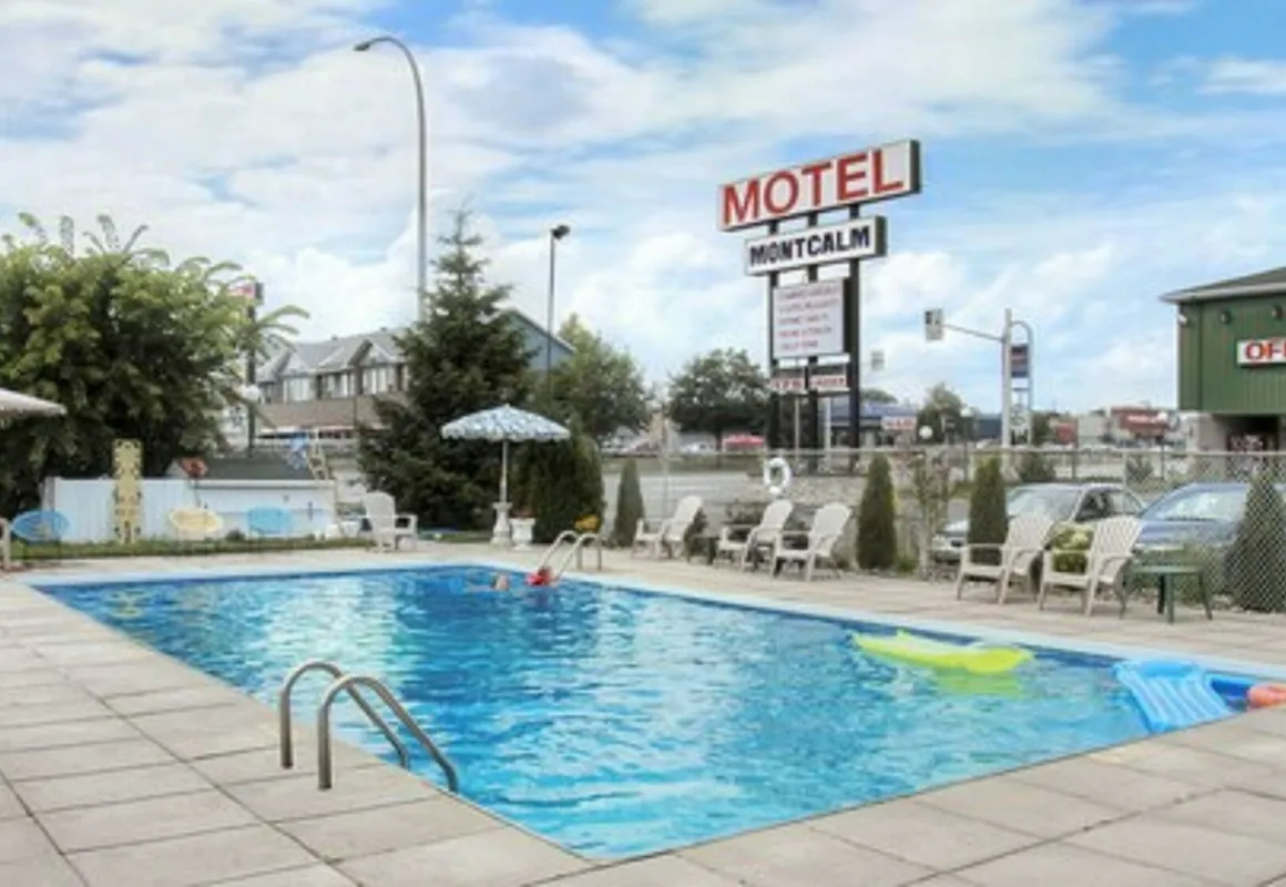 Motel Montcalm hotel hero