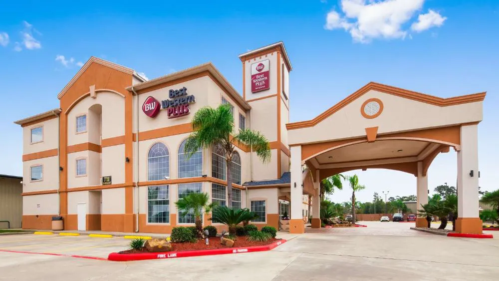 Best Western Plus Houston Atascocita Inn & Suites hotel hero