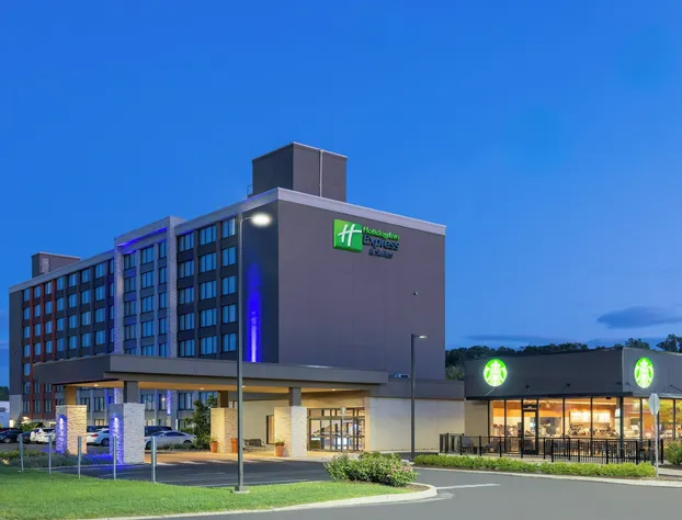 Holiday Inn Express & Suites Ft. Washington - Philadelphia by IHG hotel detail image 3