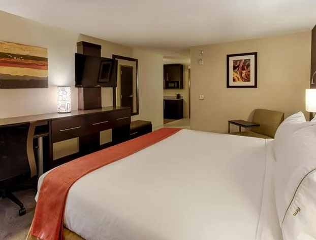 Holiday Inn Express & Suites Baltimore West - Catonsville by IHG hotel detail image 4