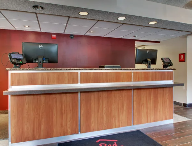 Red Roof Inn St Louis - Westport/ Maryland Heights hotel detail image 2