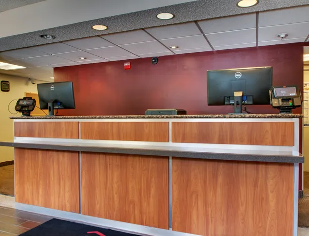 Red Roof Inn St Louis - Westport/ Maryland Heights hotel detail image 3