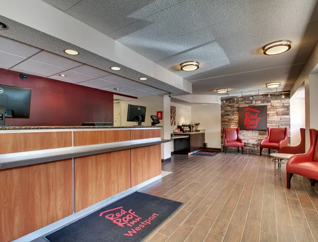 Red Roof Inn St Louis - Westport/ Maryland Heights hotel detail image 4