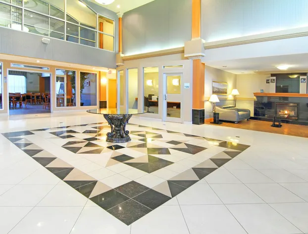 Holiday Inn Express Hotel & Suites Calgary S-Macleod Trail S by IHG hotel detail image 4