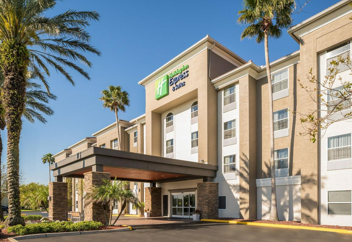 Holiday Inn Express Orlando International Airport by IHG hotel hero