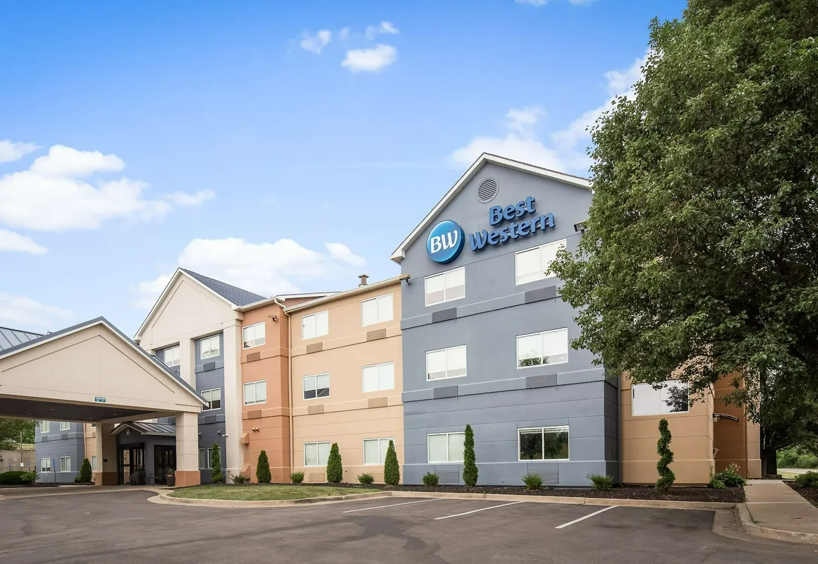 Best Western Independence Kansas City hotel hero