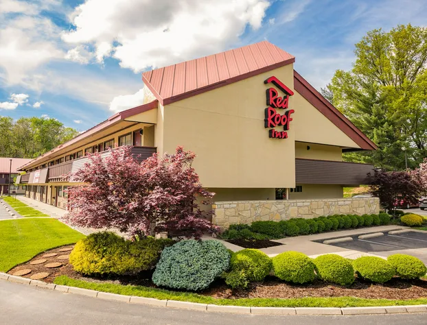 Red Roof Inn Cincinnati Northeast - Blue Ash hotel detail image 1