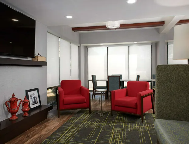 Hampton Inn Atlanta NW Cumberland hotel detail image 3