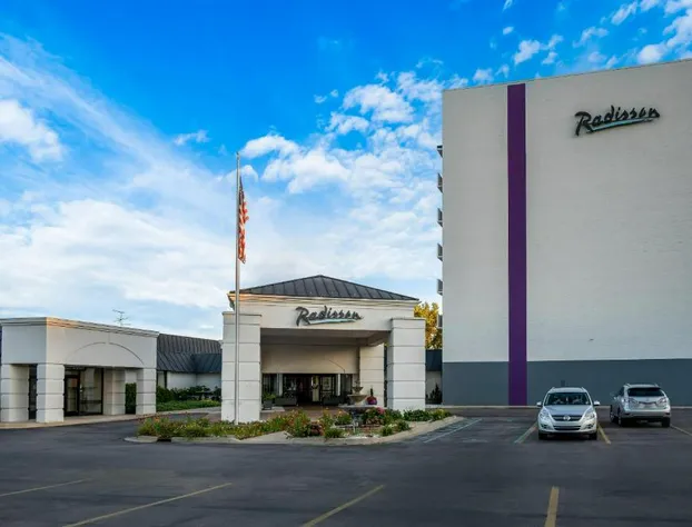 Radisson Hotel Grand Rapids Riverfront hotel detail image 1